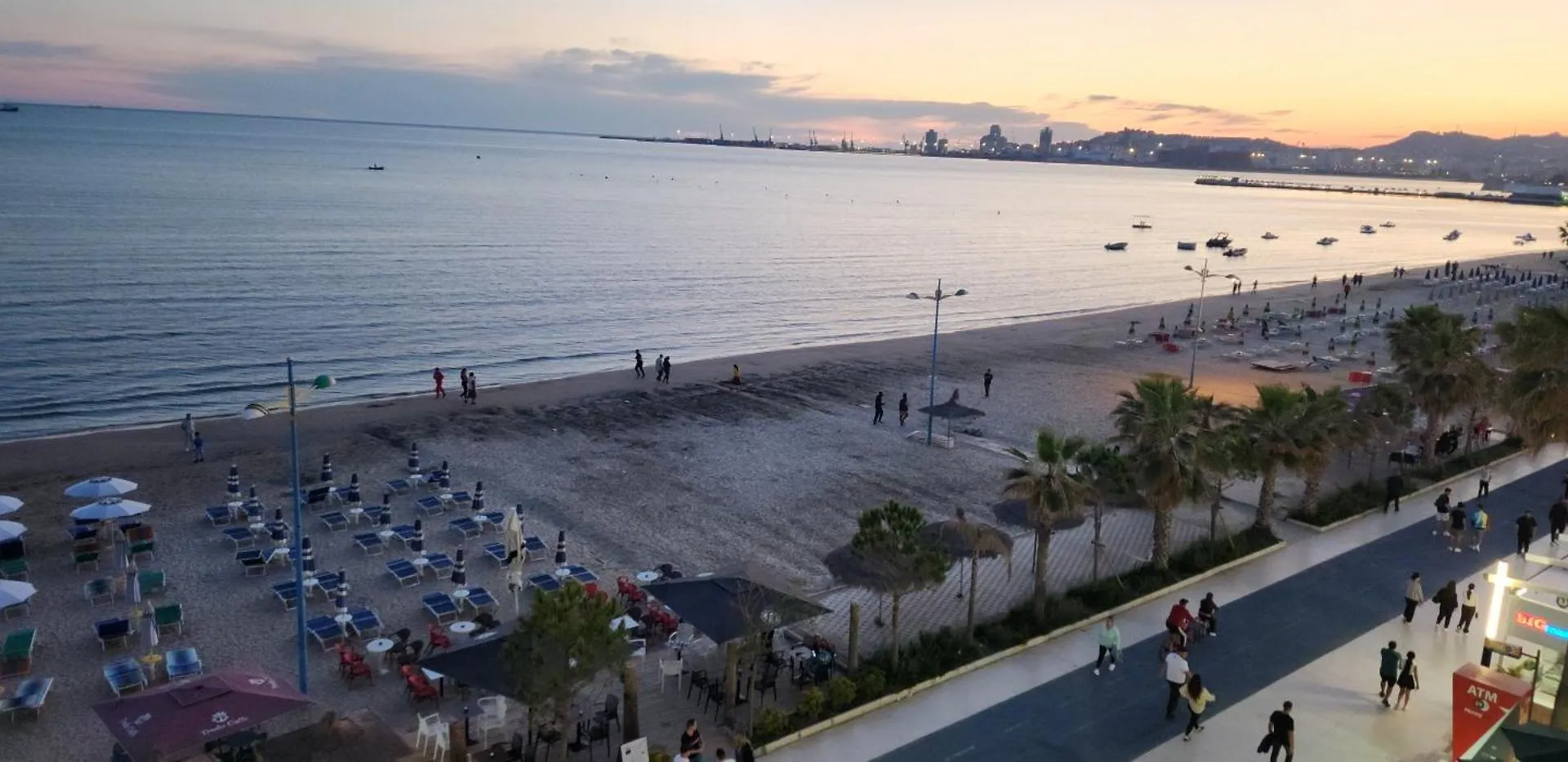 H&H Beach Apartment- Durres, Albania Albânia