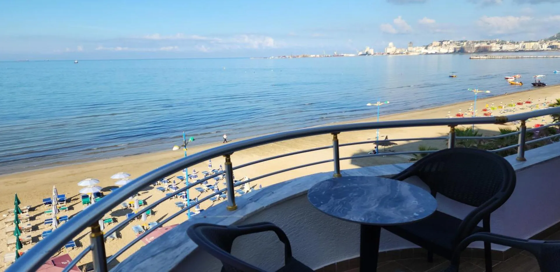 H&H Beach Apartment- Durres, Albania Appartamento