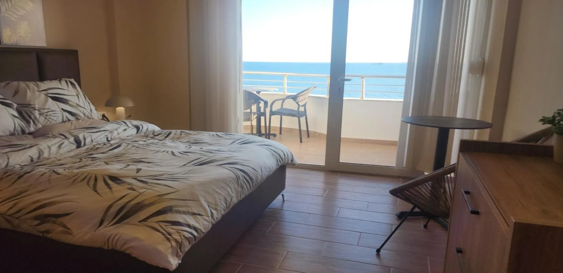 H&H Beach Apartment- Durres, Albania